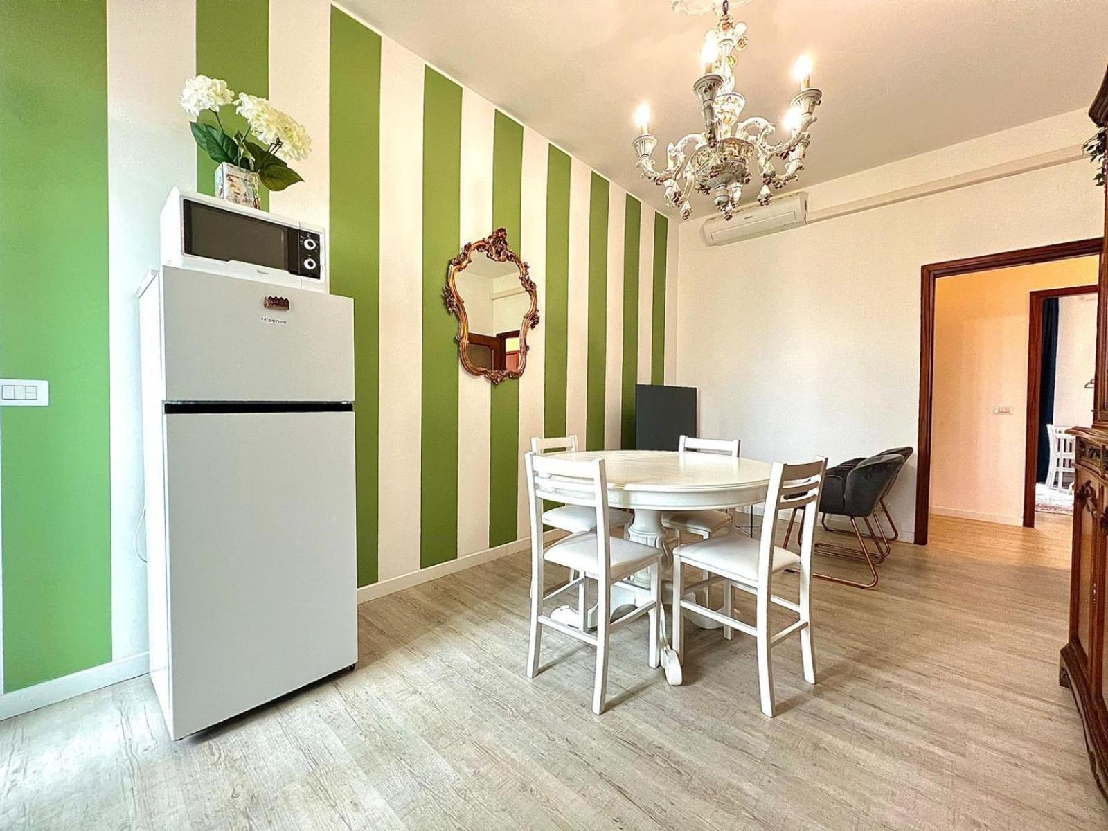 Apartment-navigli-house Of Mirrors Apartment Mailand